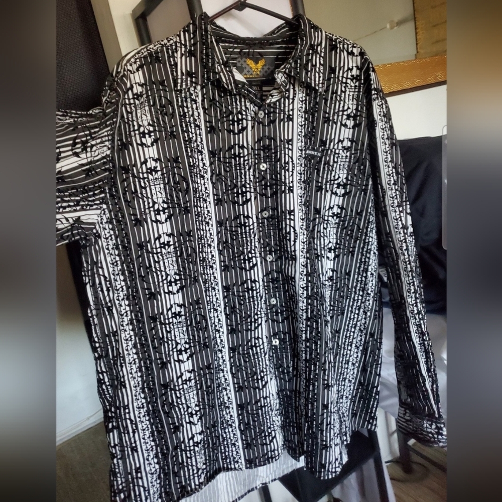 Black and White Patterned Button-Up Shirt